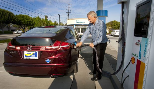 In February, Shell closed its seven retail hydrogen stations in California including the only station serving the Berkeley area. (Tim Rue/Bloomberg)